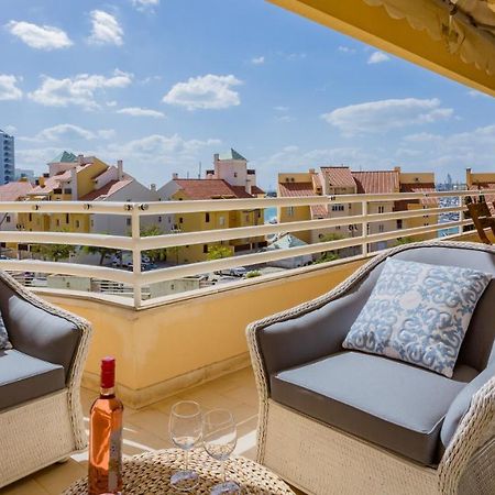 Marina 2Bdr Apartment With Balcony & Pool - 5Min From Beach By Lovelystay 奎特里拉 外观 照片